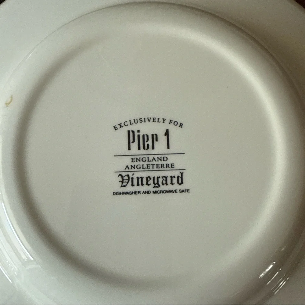 Pier 1 VINEYARD made in england VINEYARD SOUP CEREAL BOWL